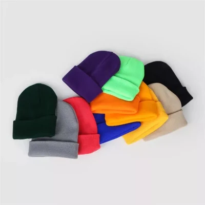 Fashionable Custom Embroidery Logo Solid Color Warm Winter Beanie Knit Hat Solid Warm Knitting Custom Knitted Beanie Winter Caps Beanie Hats